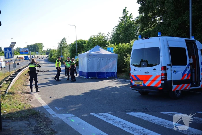 Fietser geschept en overleden