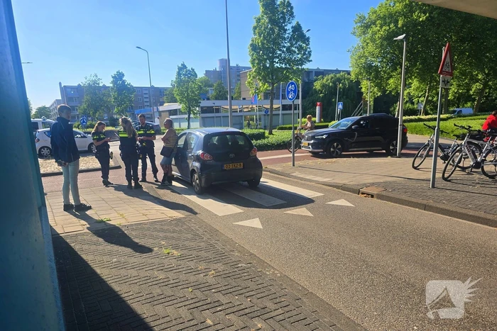 Scooterrijder aangereden op beruchte rotonde