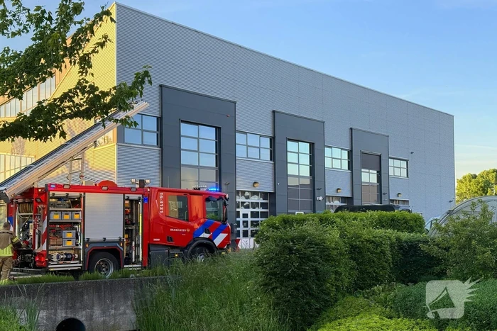 Brandweer ingezet voor brand in autogarage