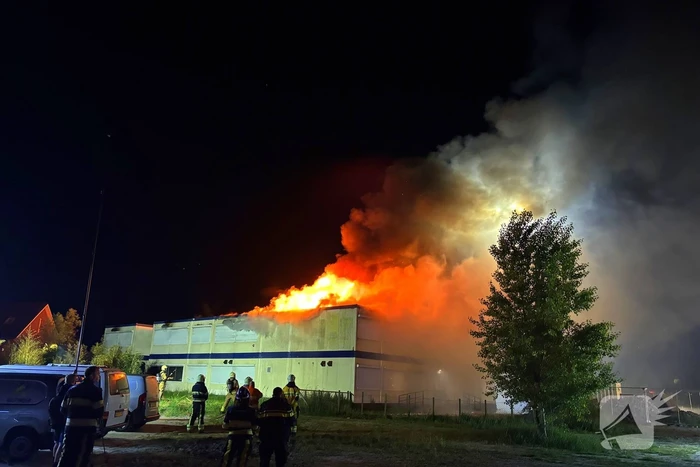 Brand in tijdelijke units zorgt voor rookoverlast