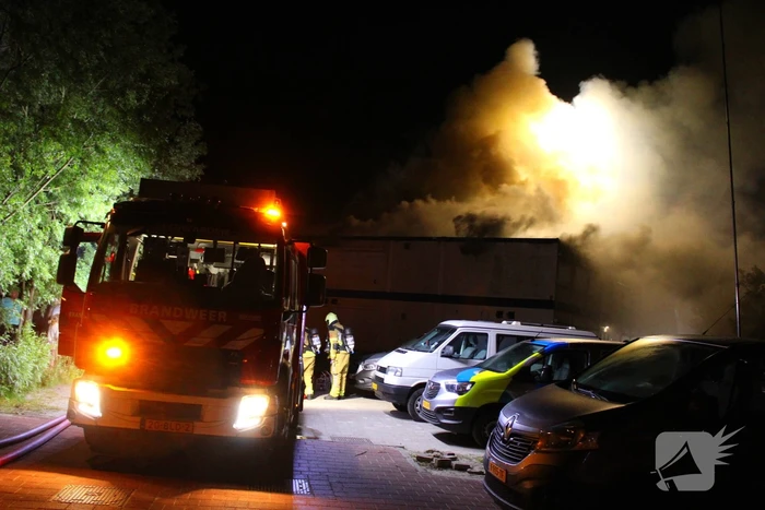 Brand in tijdelijke units zorgt voor rookoverlast