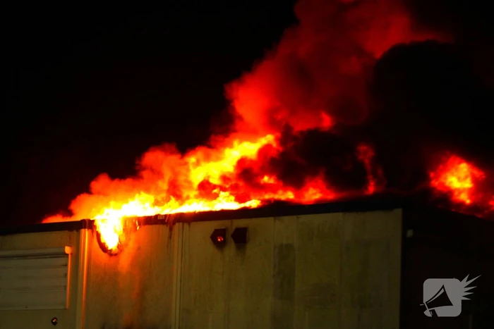Brand in tijdelijke units zorgt voor rookoverlast