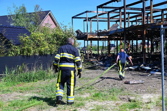 School verliest lokalen en inventaris door vuur
