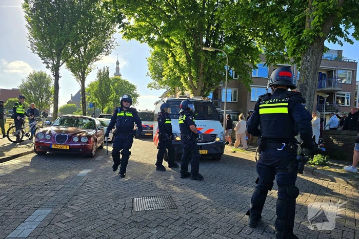Demonstratie loopt uit de hand, politie grijpt in