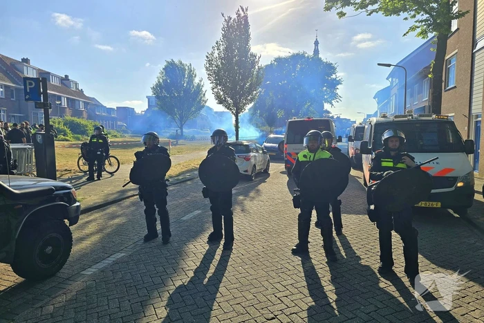 Demonstratie loopt uit de hand, politie grijpt in