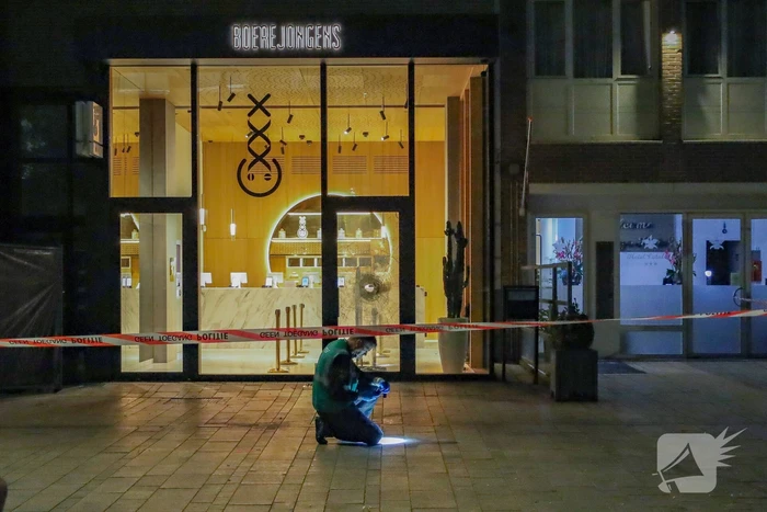 Explosie bij deur cannabiswinkel