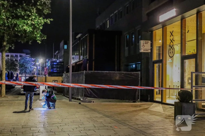 Explosie bij deur cannabiswinkel