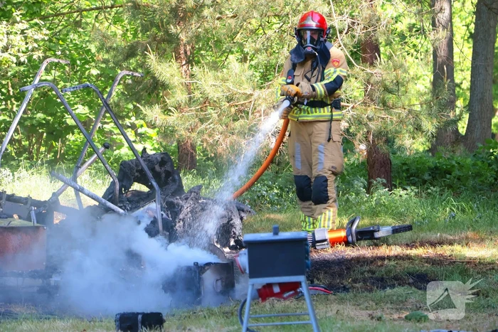 Golfkarren in brand tijdens evenement