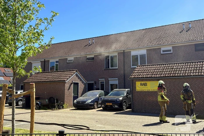 Brand in woning zorgt voor rookontwikkeling