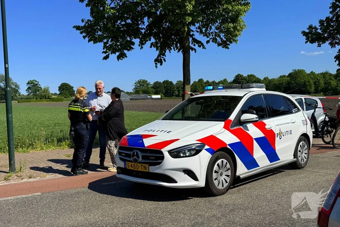 Fietser zwaargewond bij aanrijding met automobilist, traumahelikopter geland