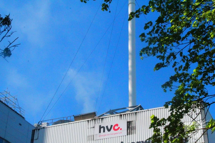 Grote brand in pand afvalverwerker