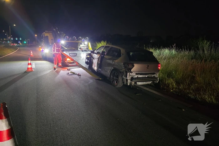 Auto zwaar beschadigd bij eenzijdig ongeval
