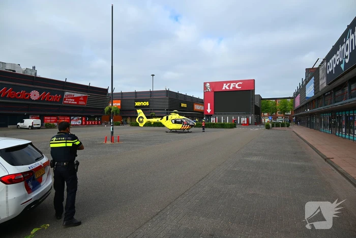 Traumahelikopter landt na ongeval