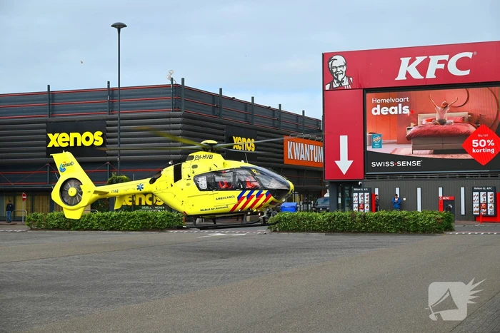 Traumahelikopter landt na ongeval