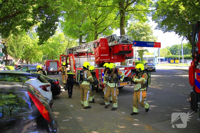 Vogels gered door brandweer bij woningbrand