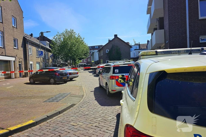 Aanhouding en gewonde bij mogelijke steekincident