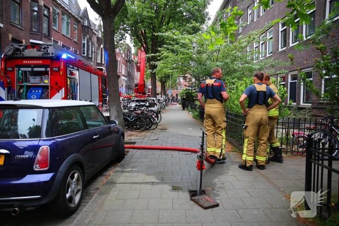 Flinke brand op dakterras, brand in de kiem gesmoord
