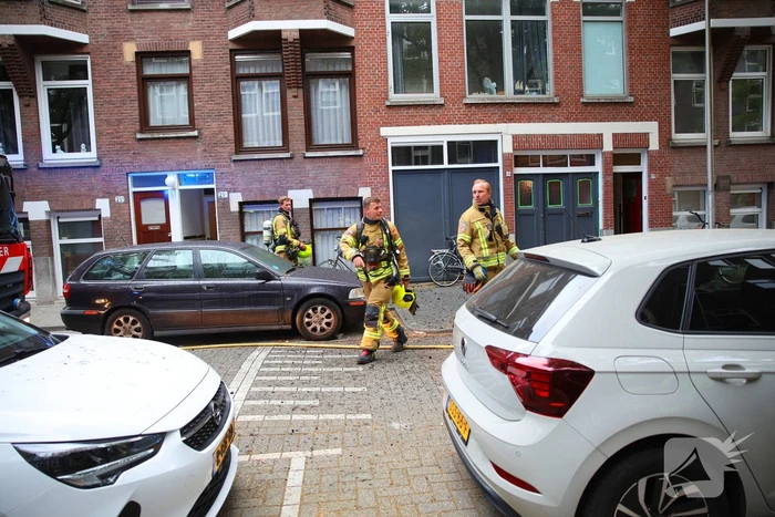 Flinke brand op dakterras, brand in de kiem gesmoord