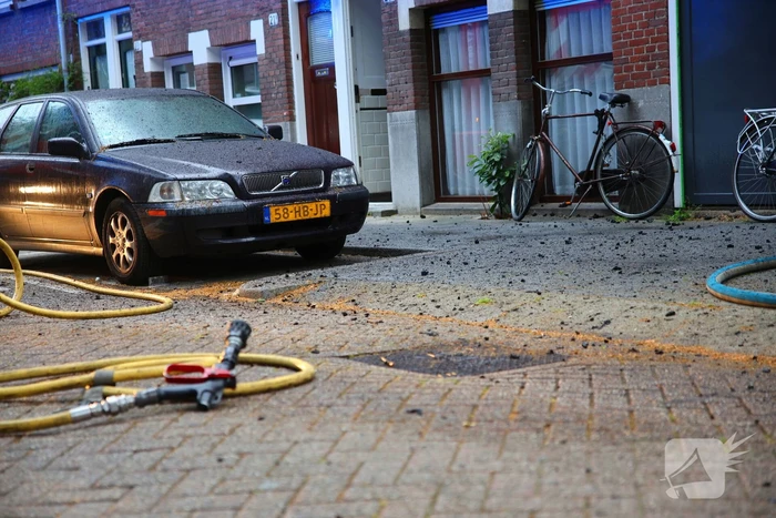 Flinke brand op dakterras, brand in de kiem gesmoord
