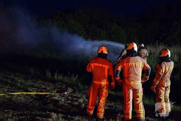 Bermbrand snel geblust door brandweer