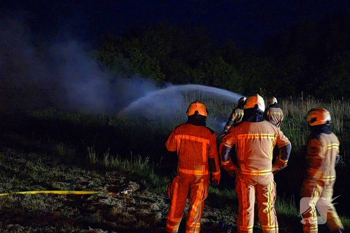 Bermbrand snel geblust door brandweer