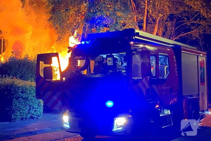 Brand verwoest schuur in de nacht