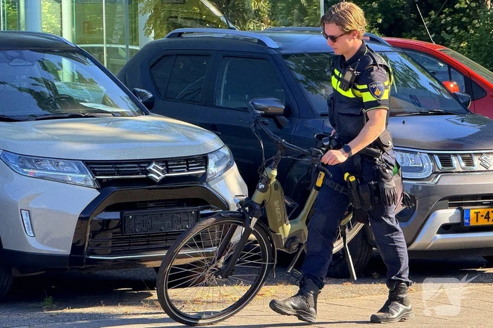 Fietser aangereden door auto