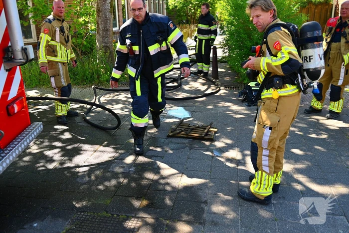 Brandweer succesvol bij blussen woningbrand