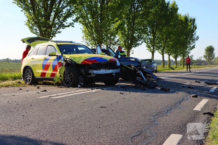 Ambulance betrokken bij ongeval