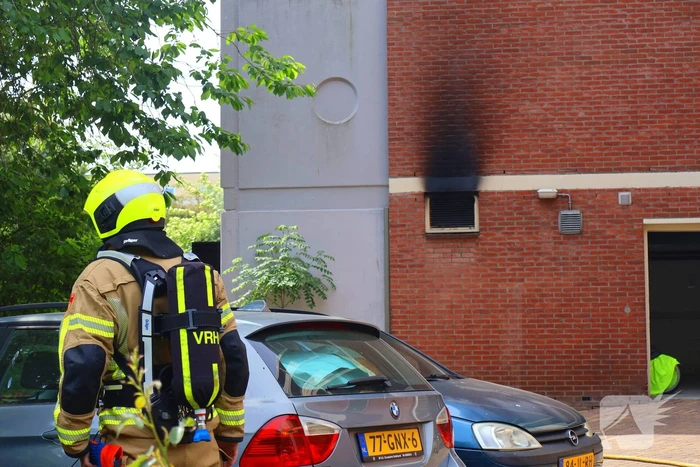 Zeer grote brand in transformatorhuis leidt tot ontruiming appartementen