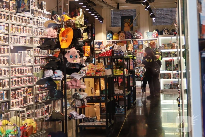 Gewapende overval op gamewinkel