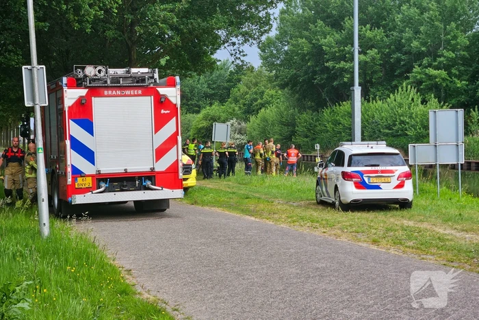 Persoon te water kost leven