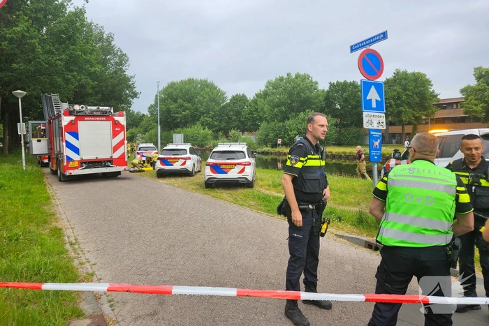 Persoon te water kost leven