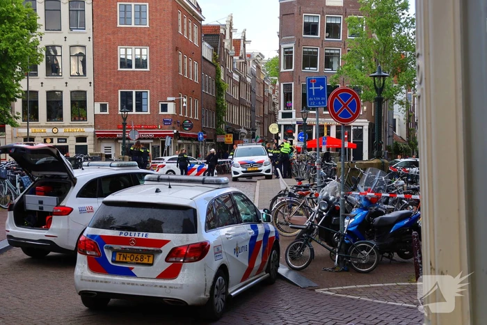 Schietpartij leidt tot gewonde en afzetting van de straat