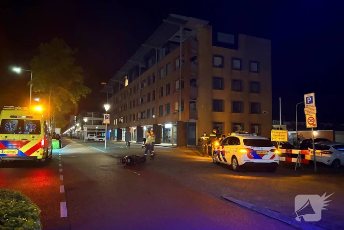 Botsing tussen auto en scooter