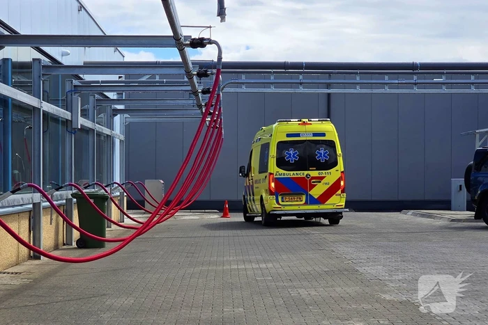 Veel schade bij aanrijding tussen twee voertuigen