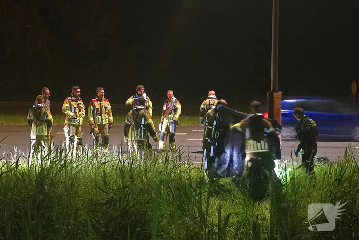 Alerte voorbijganger ziet mogelijk iemand te water en belt direct 112