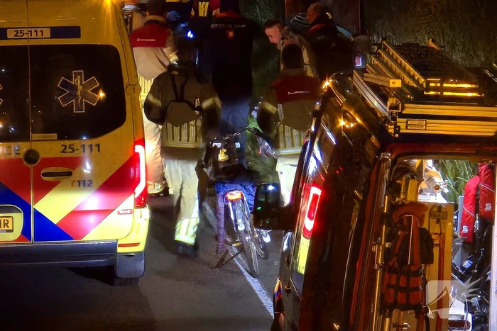 Alerte voorbijganger ziet mogelijk iemand te water en belt direct 112