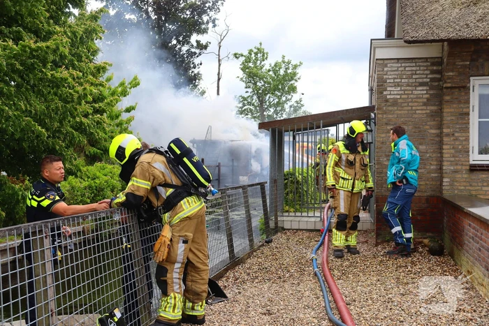 Veel rookontwikkeling bij schuurbrand