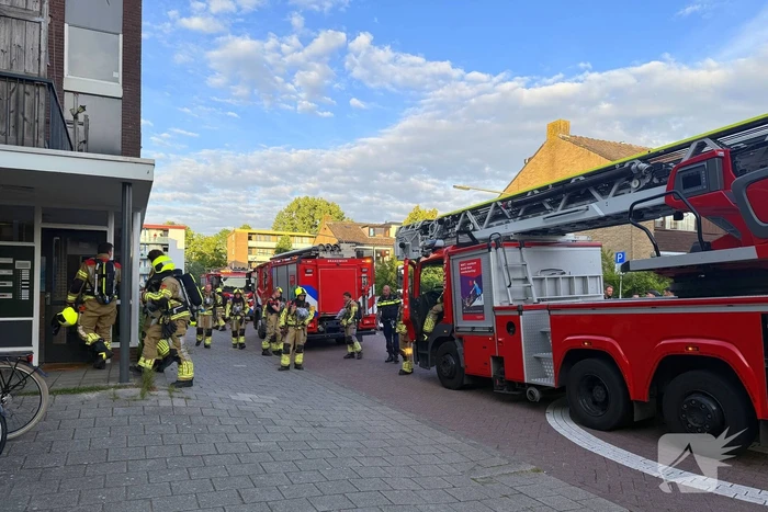 Brand op balkon snel onder controle