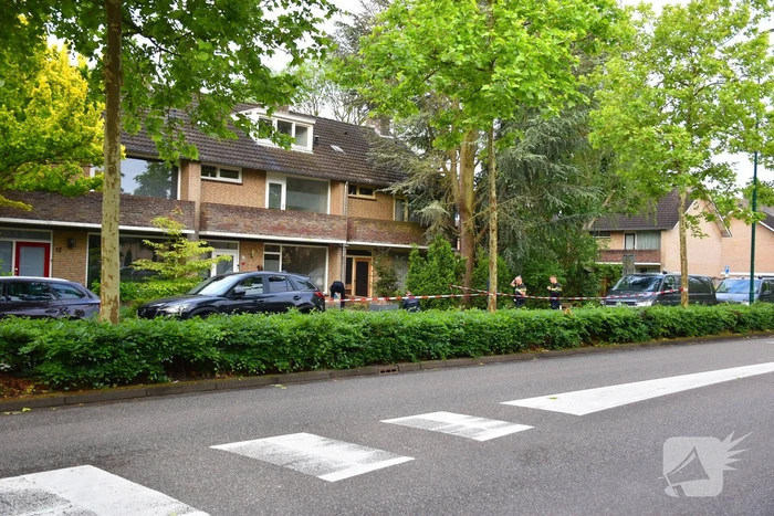 Vuurwerkaanval veroorzaakt schade aan woning
