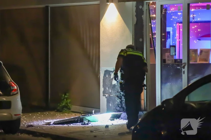 Explosie beschadigt beautysalon