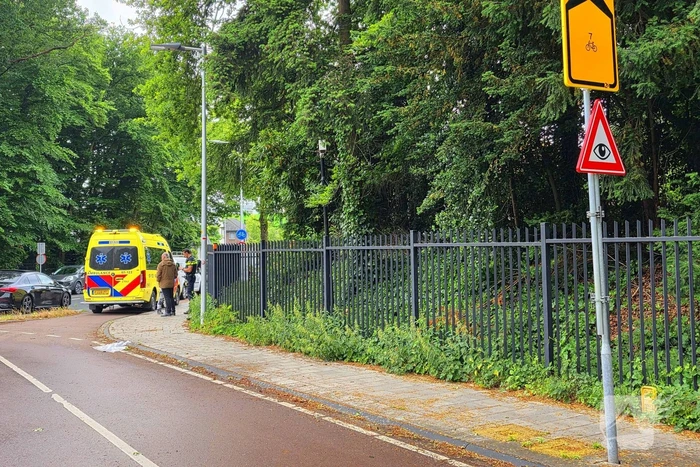 Fietser en bestelbus betrokken bij ongeval