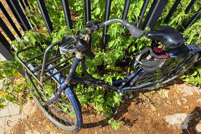 Fietser en bestelbus betrokken bij ongeval