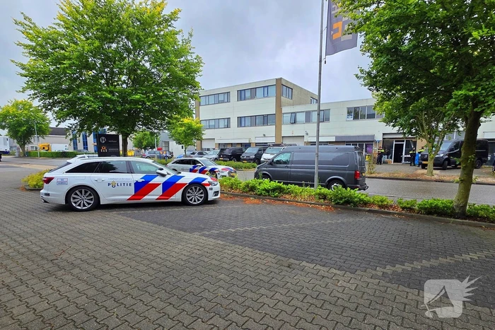 Aanhouding na vondst grondstoffen voor drugs