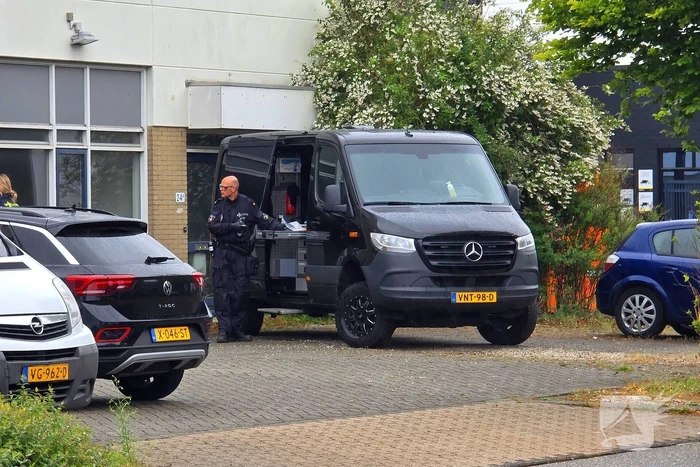 Aanhouding na vondst grondstoffen voor drugs