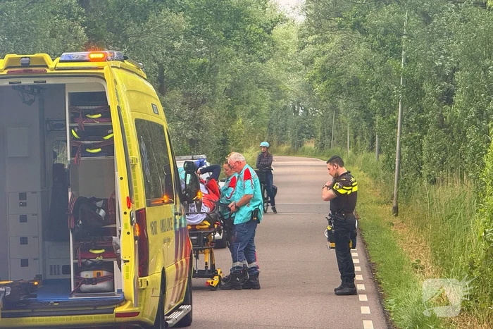 Racefietser raakt gewond bij ongeval