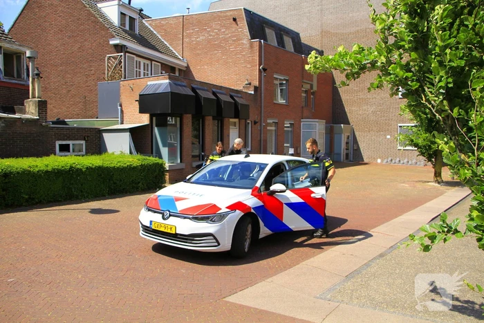 Bestuurder rijdt scootmobiel aan, merkt niks en rijdt door