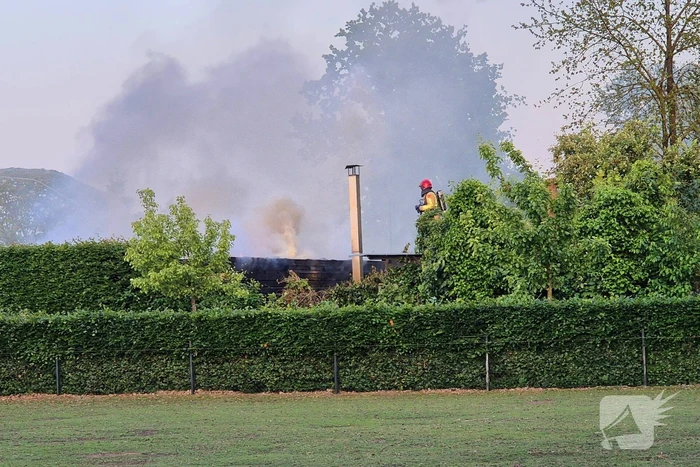 Snel ontwikkelende brand veroorzaakt schade
