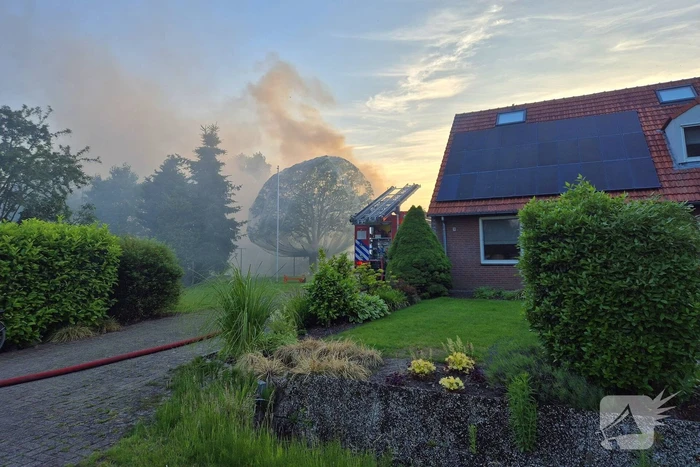 Snel ontwikkelende brand veroorzaakt schade